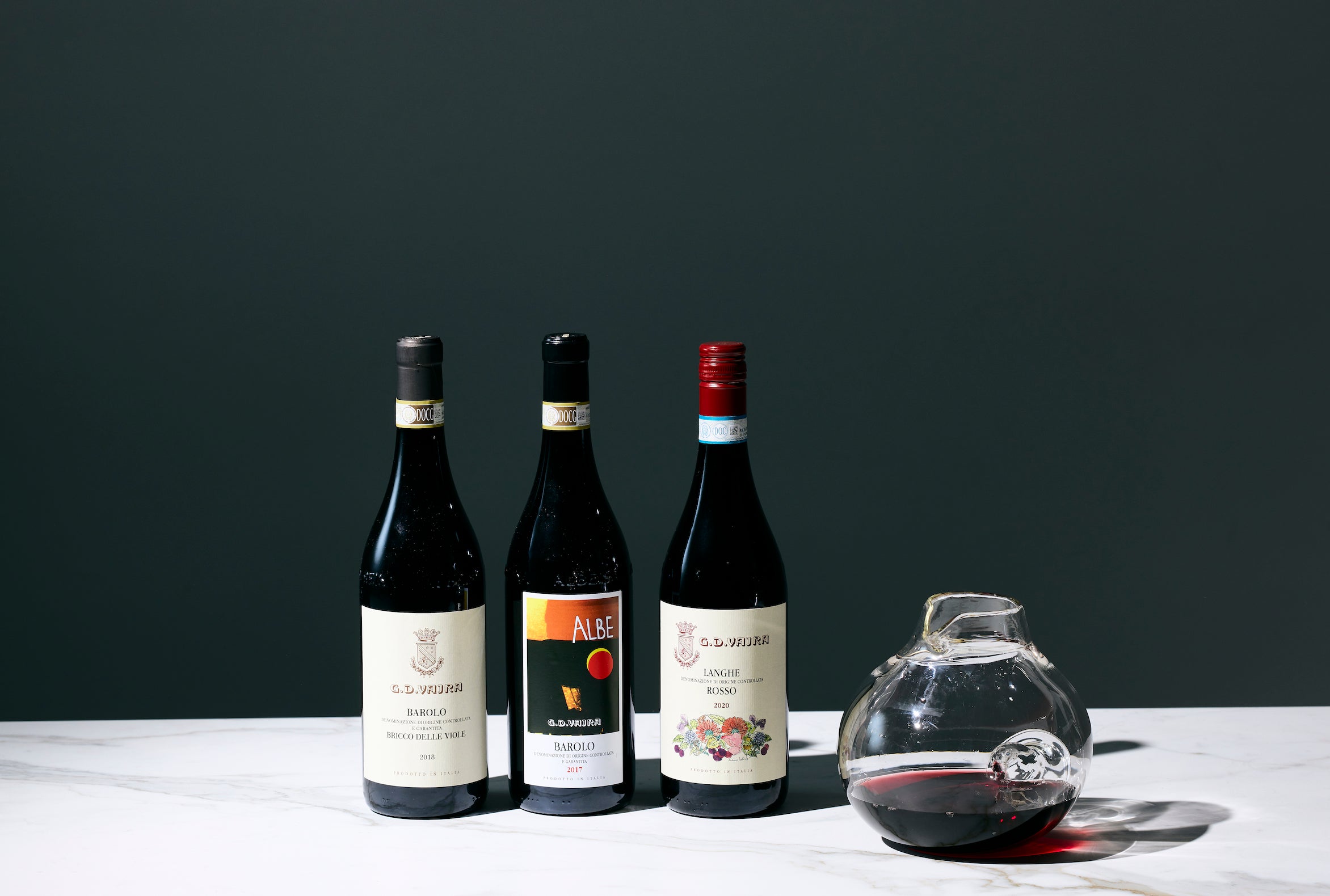 Your 5 Minute Guide To Decanting Wine